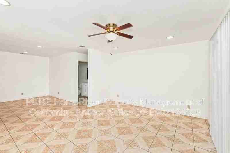 2121 Banyan Way - Photo 7 of 16