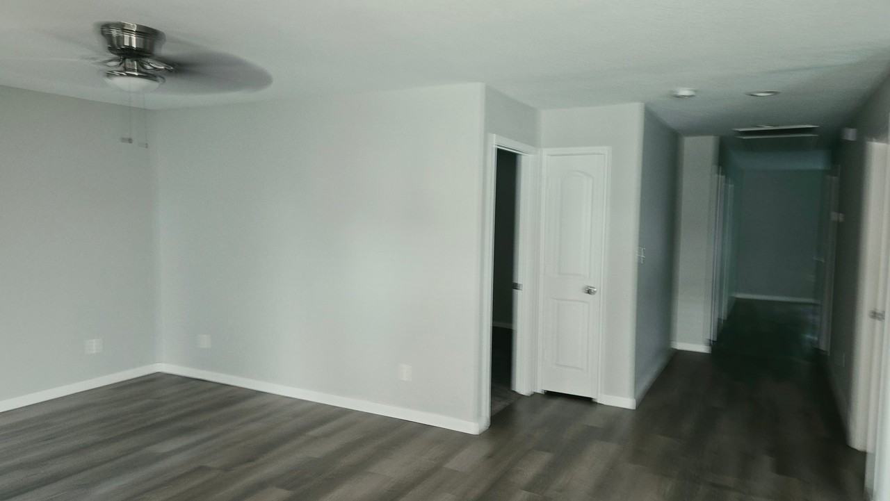 1214 Carby Rd - Photo 4 of 13