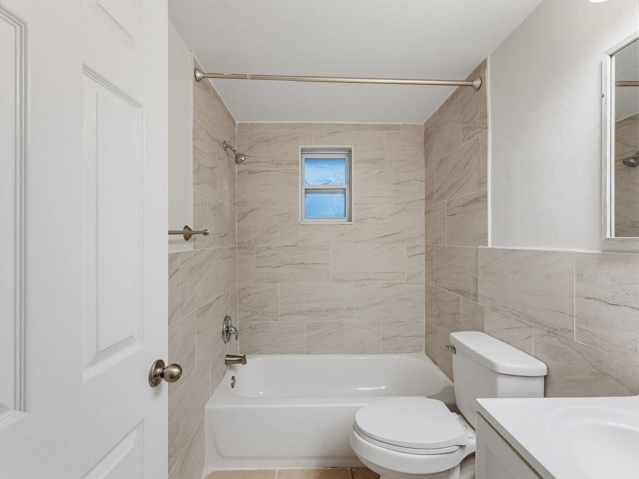 6229 High St #6229 - Photo 5 of 9