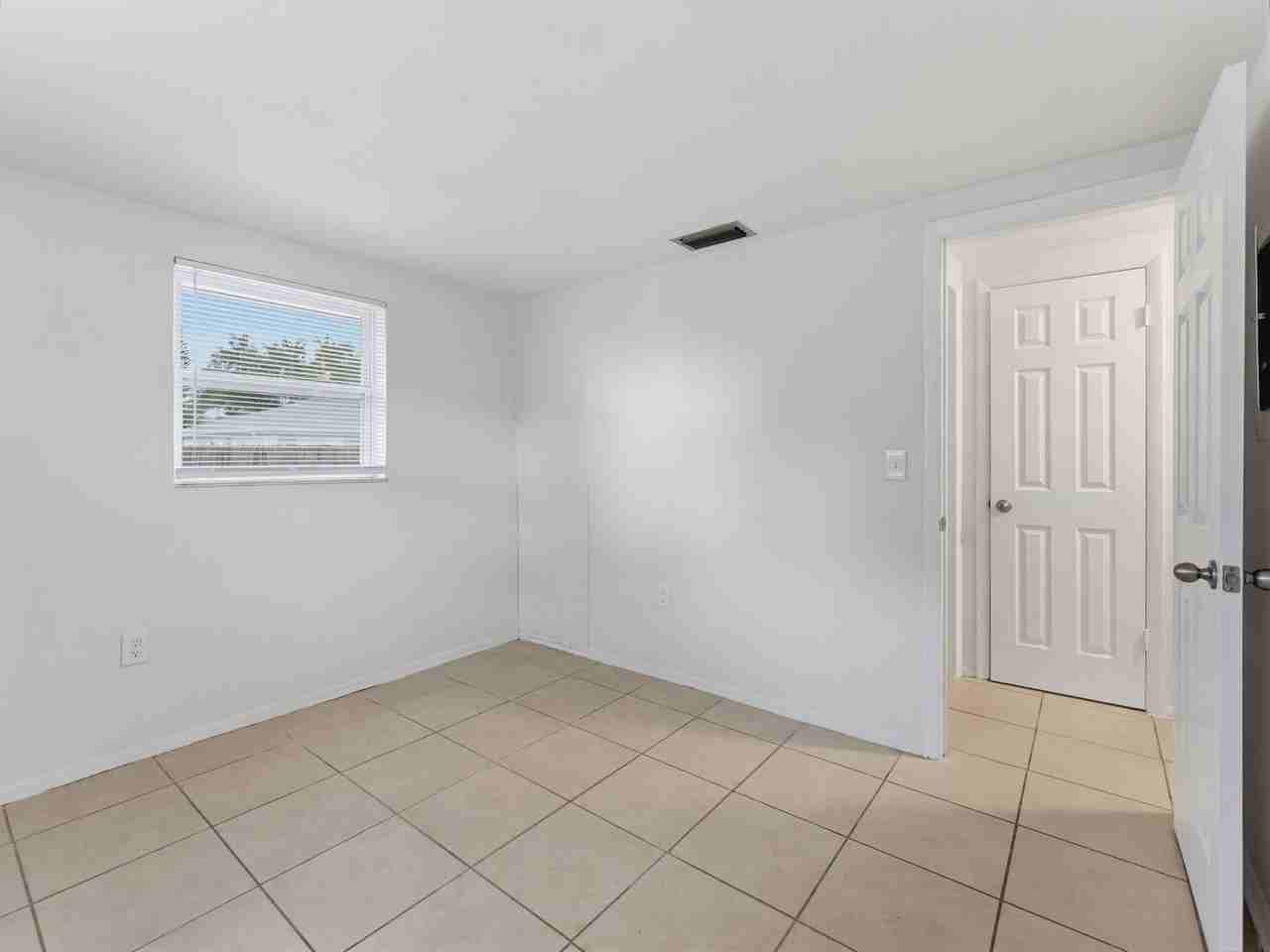 6229 High St #6229 - Photo 7 of 9