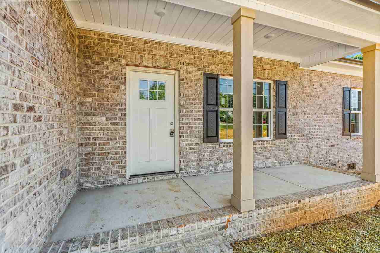 2495 Griffith Rd - Photo 2 of 17