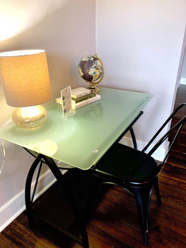 212 Tryon St - Photo 7 of 16