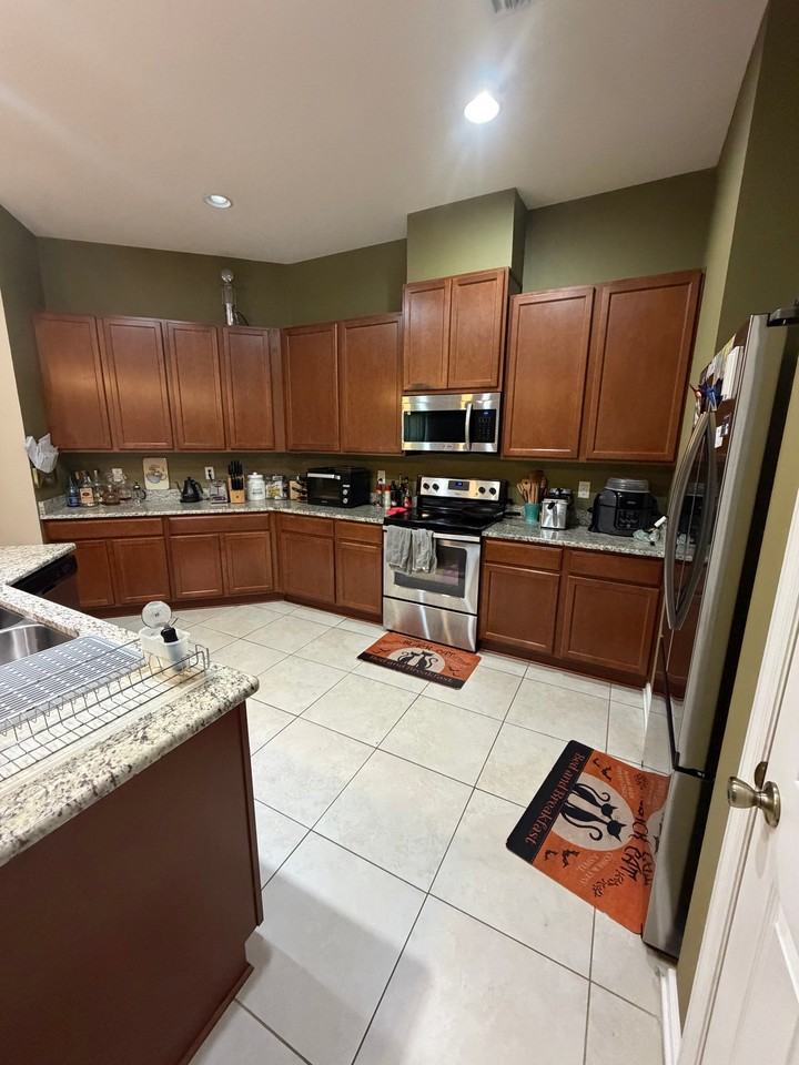 3071 Angora Bay Dr - Photo 3 of 9