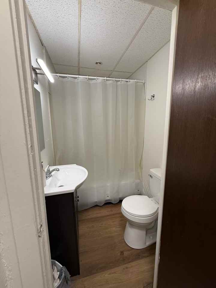 1807 4th Ave #1 - Photo 3 of 10