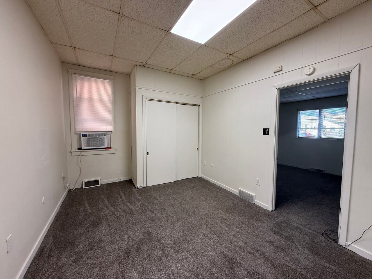 1807 4th Ave #1 - Photo 7 of 10