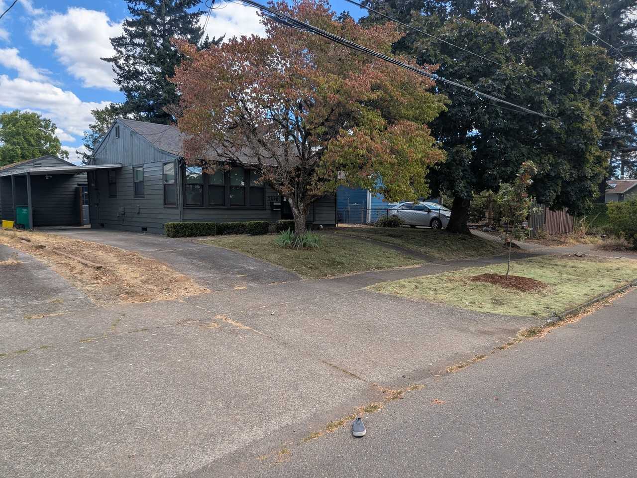 7446 Se 86th Ave - Photo 2 of 23