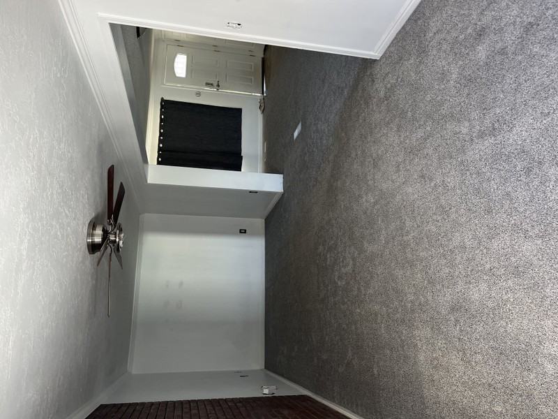 803 Es - Photo 6 of 15