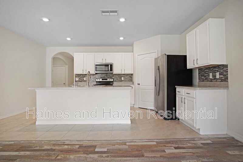 3189 Royal Tern Dr - Photo 6 of 36
