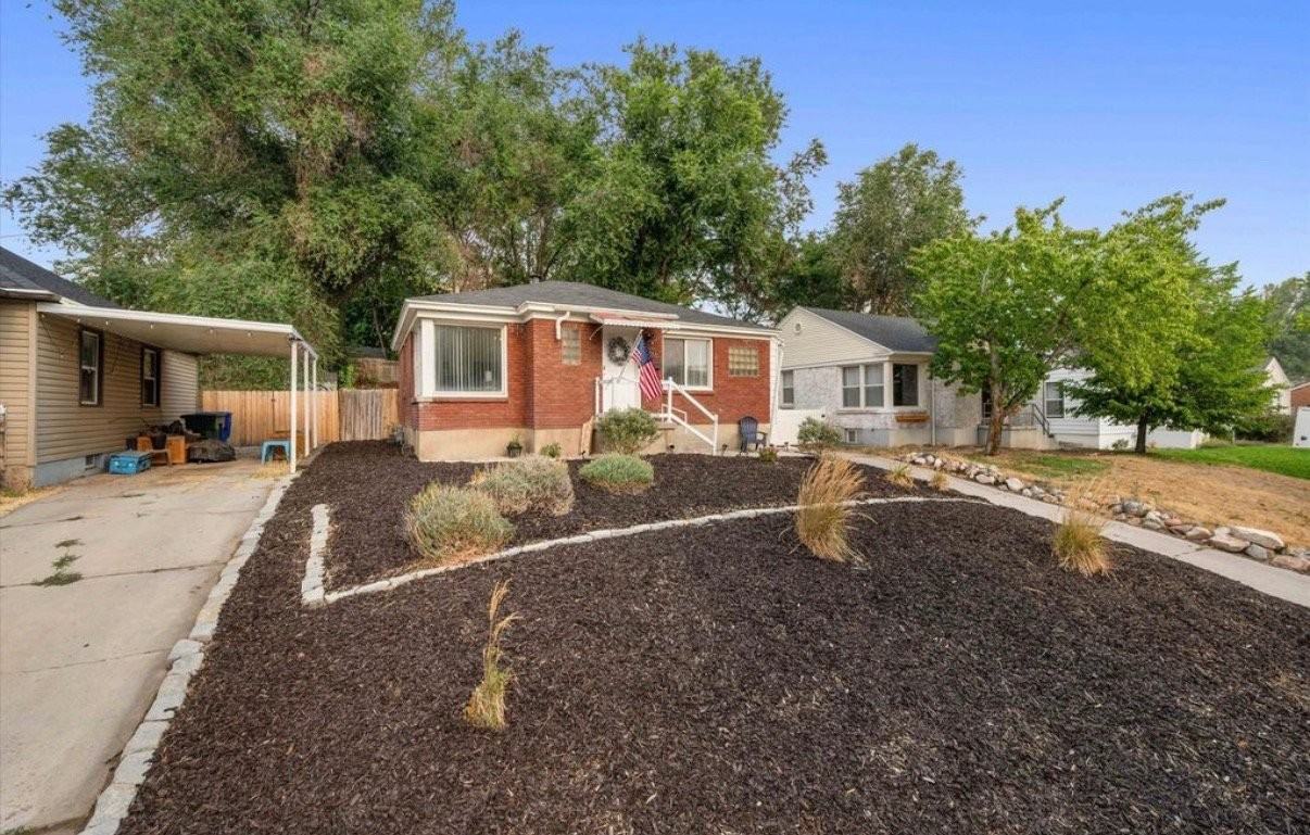 2216 Polk Ave - Photo 7 of 8