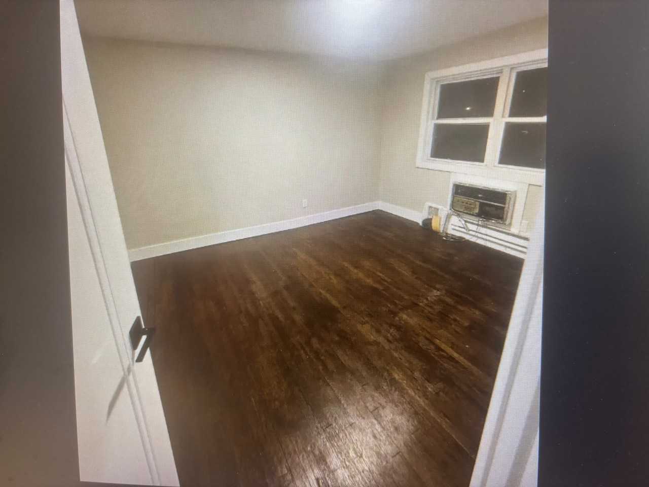 122 Elmwood Ave #4 - Photo 5 of 6
