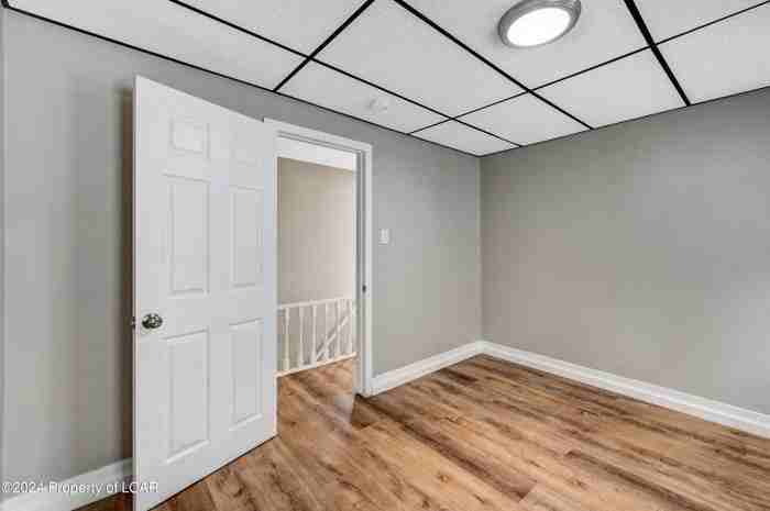 12 Mack St - Photo 6 of 16