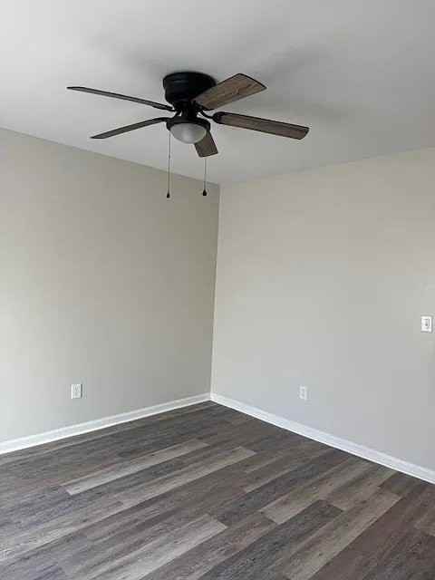 4044 Cedars Pkwy #B - Photo 7 of 10