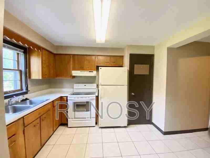 7415 Wilshire Blvd - Photo 3 of 29