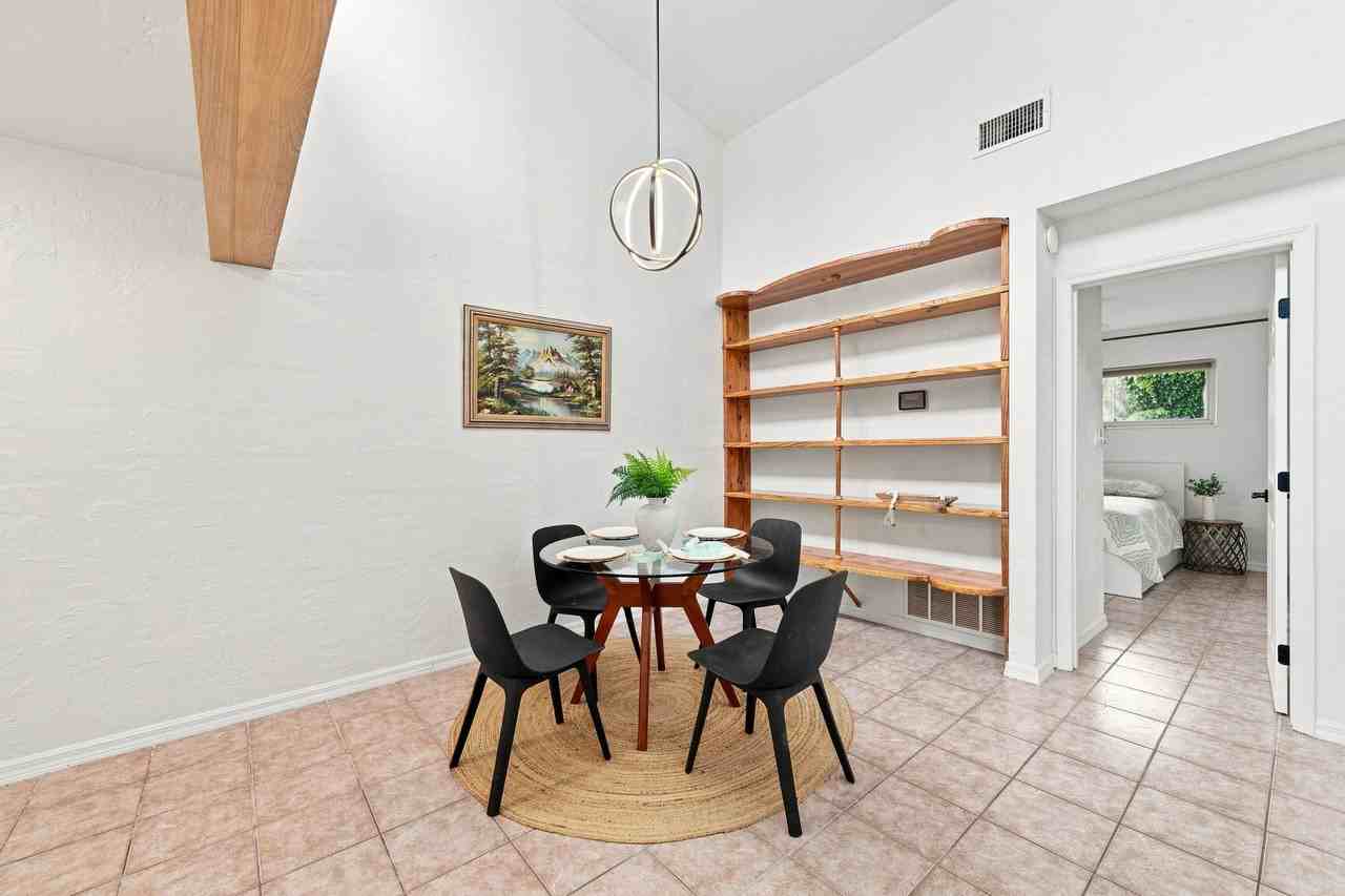 747 Se 2nd Pl #2 - Photo 5 of 21