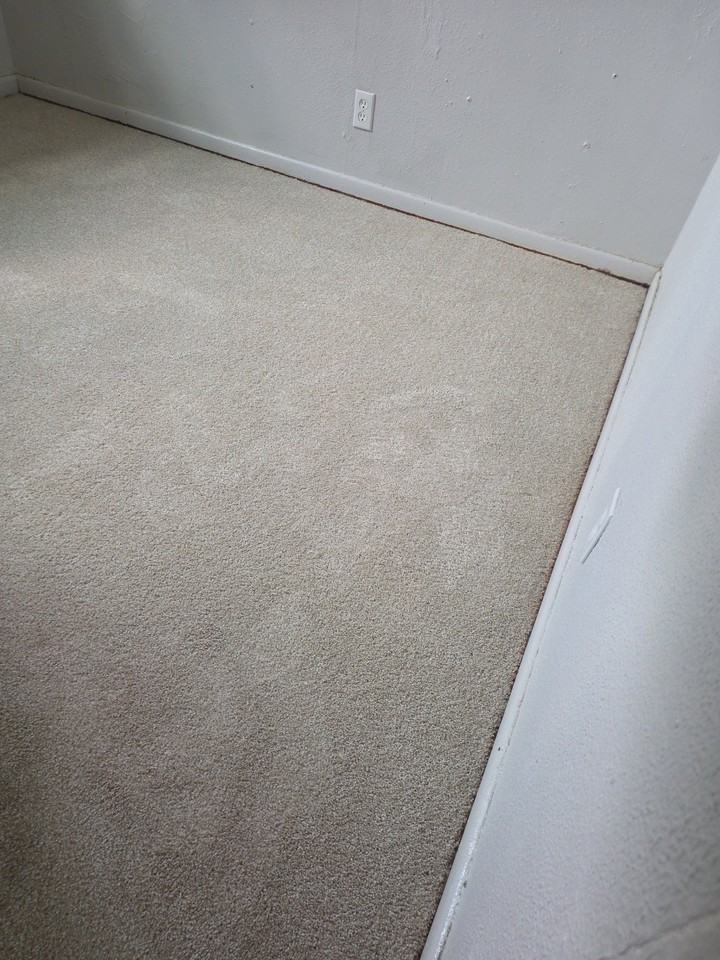 2738 Pierce Ave - Photo 3 of 5