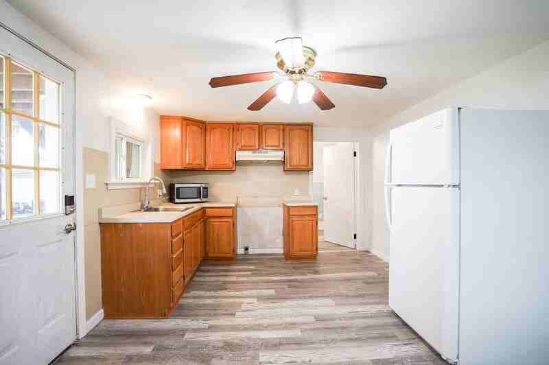 83 Thomas St #1L - Photo 3 of 14