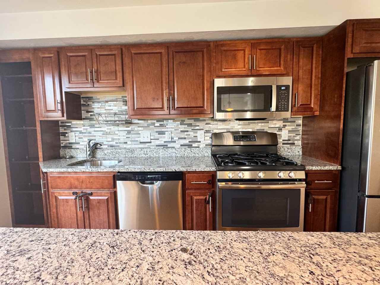 6 Queen Isabella Way - Photo 7 of 8
