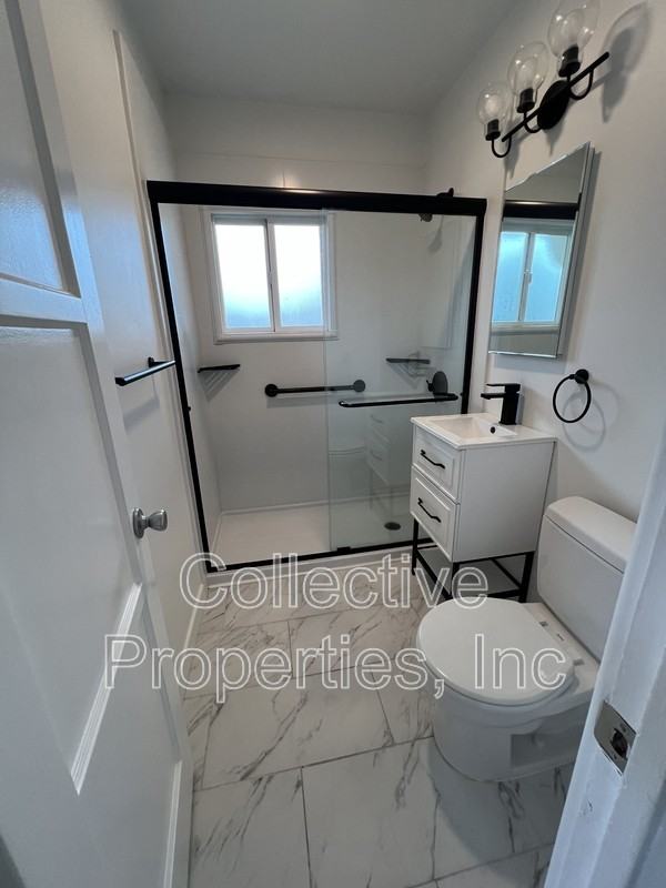 2221 Polk Ave - Photo 7 of 11