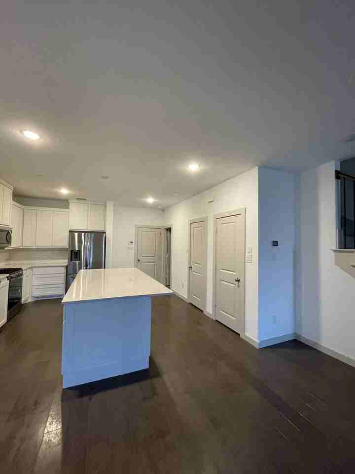 1764 Thornton Dr - Photo 2 of 20