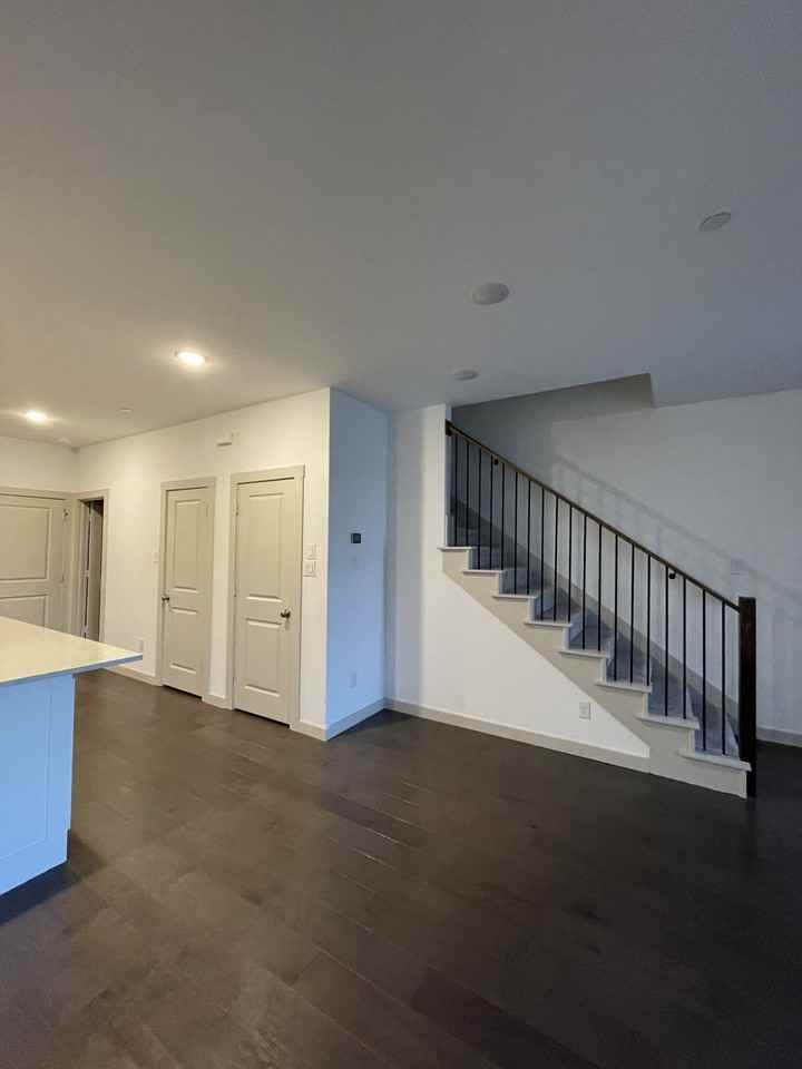 1764 Thornton Dr - Photo 3 of 20