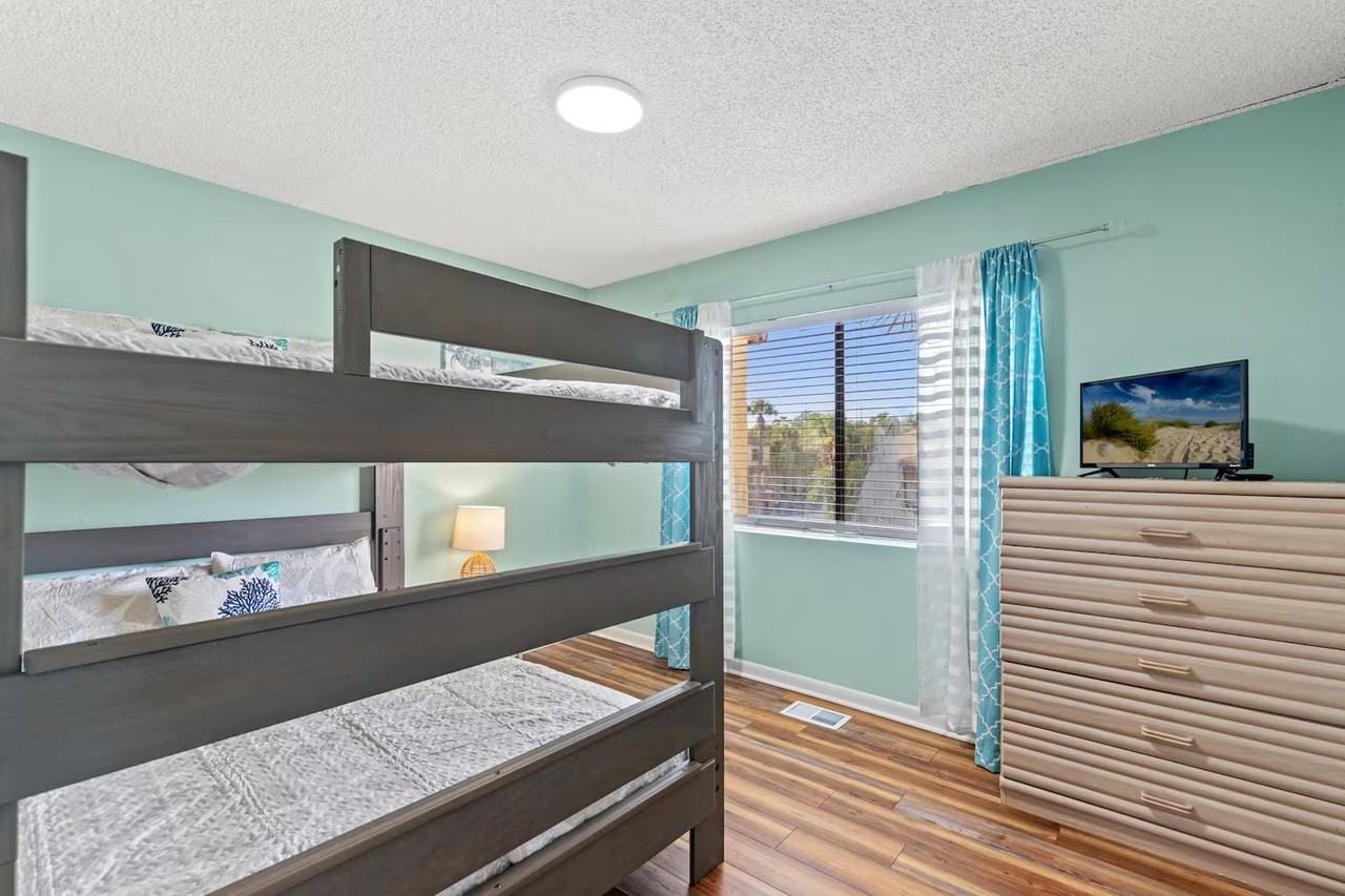 17751 Panama City Beach Pkwy #8D - Photo 3 of 18