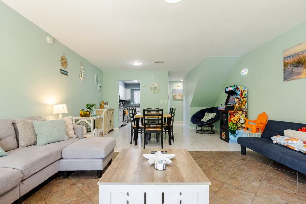 17751 Panama City Beach Pkwy #8D - Photo 4 of 18