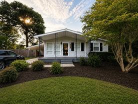 1105 Francis Marion Dr - Photo 1 of 1