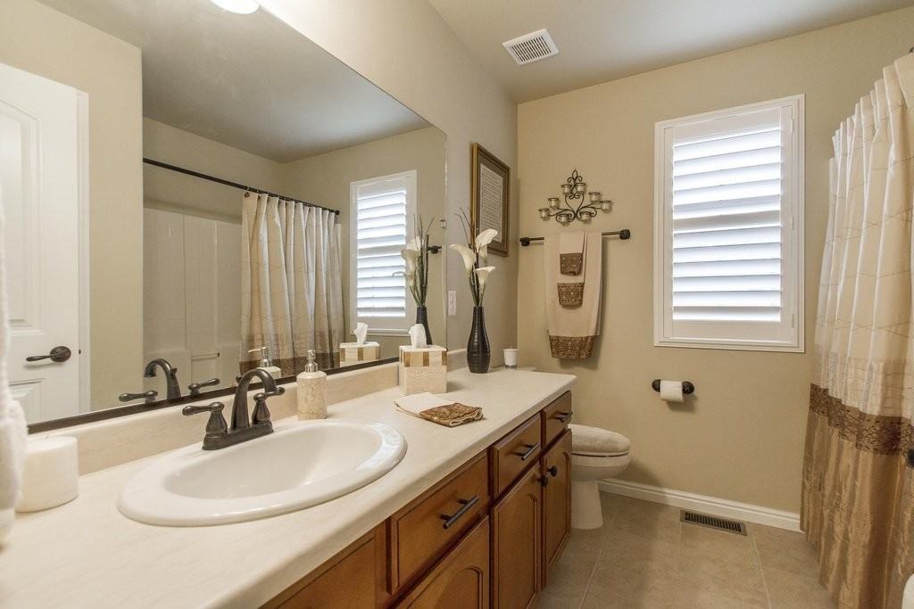 243 E Flicker Dr - Photo 6 of 6