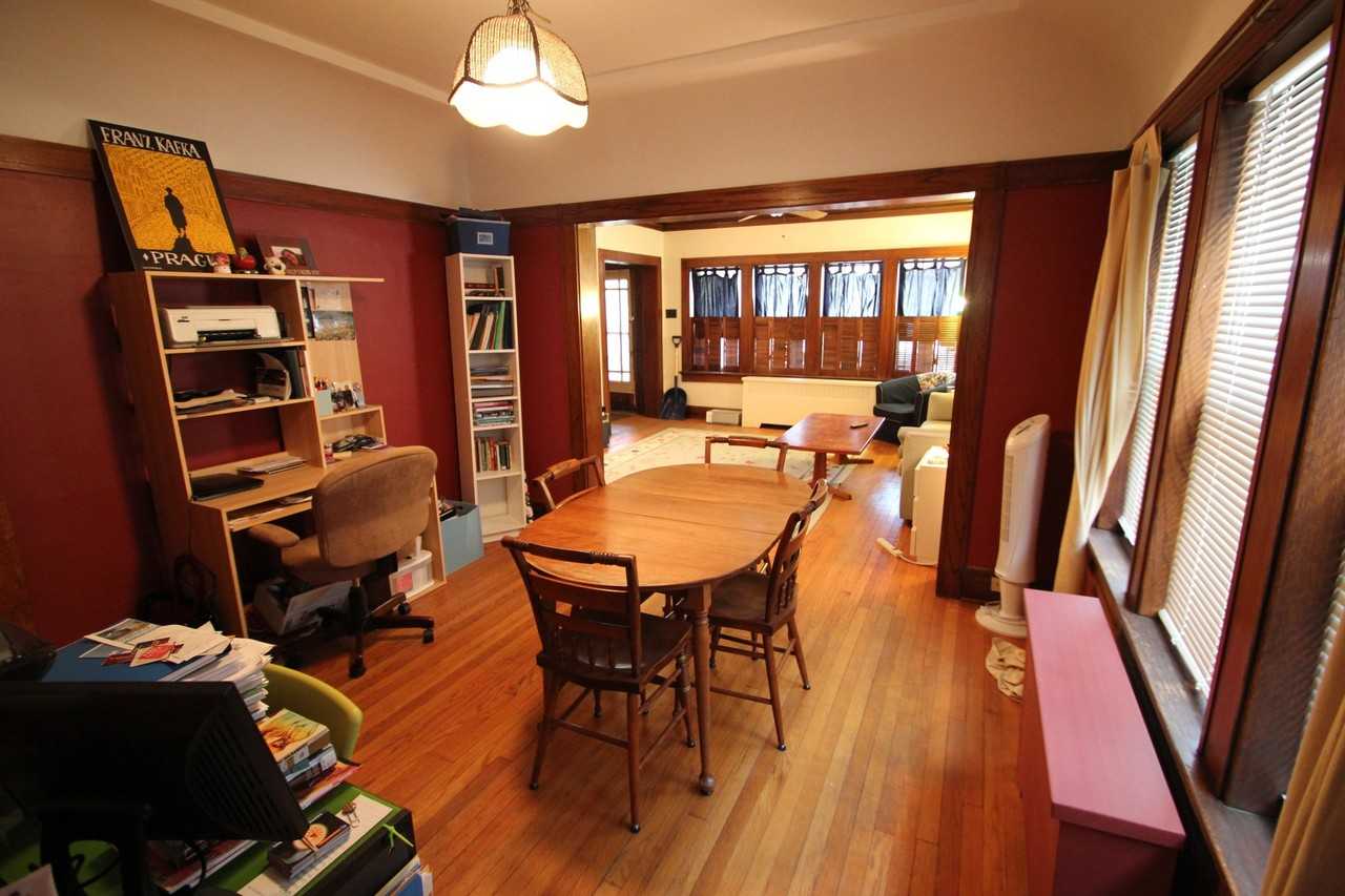 1945 N Cambridge Ave #1943 - Photo 2 of 6