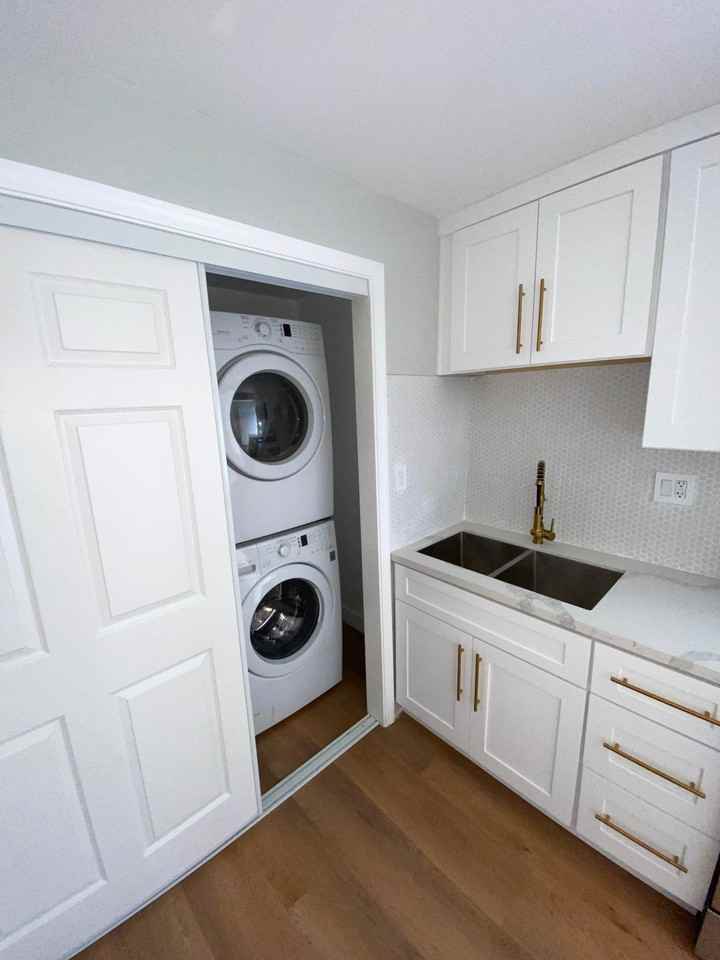 1960 Lansdowne Ave #2 - Photo 2 of 7