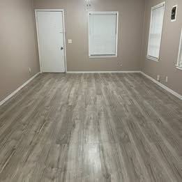 705 S Roosevelt Ave - Photo 3 of 13