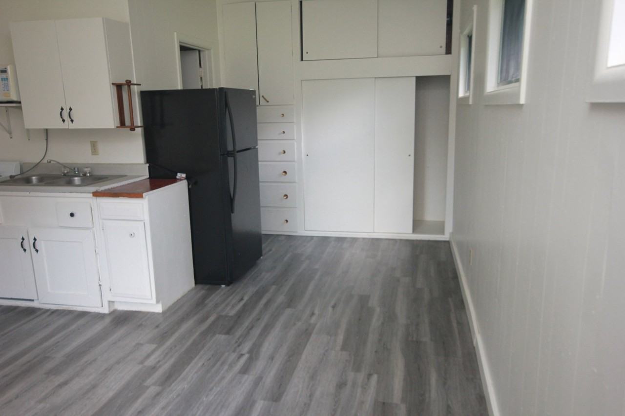 435 Iowa Ave #435-5 - Photo 5 of 6