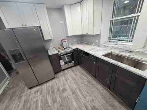 2536 W Cortez St #BF - Photo 2 of 7