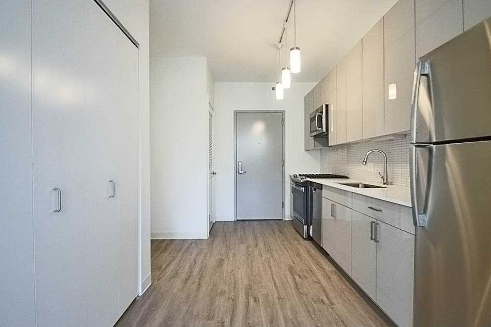 801 W Van Buren St - Photo 2 of 12