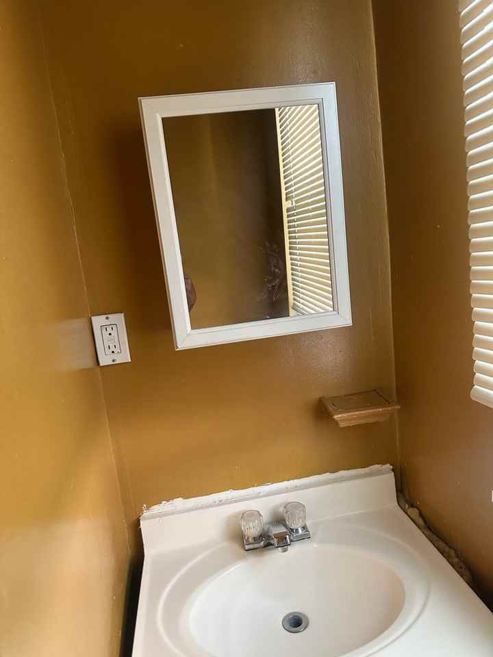 4 Cliff Ave - Photo 5 of 19