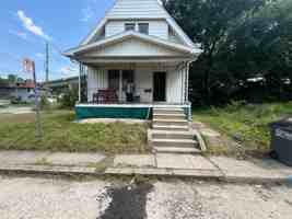 featured image of 628 Blair Ct