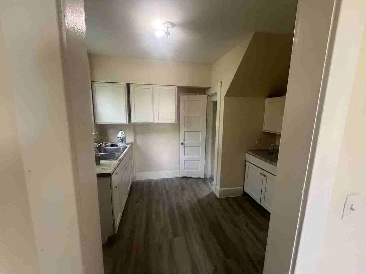628 Blair Ct - Photo 3 of 9