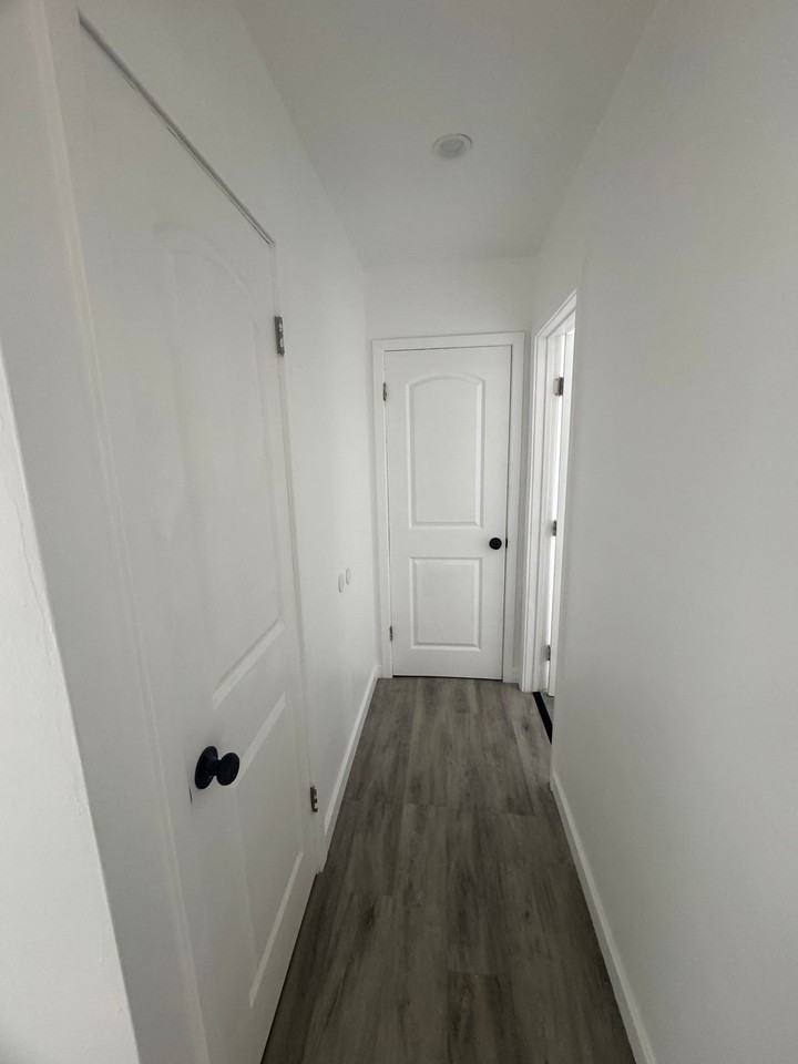 311 S Ave #1 - Photo 5 of 10
