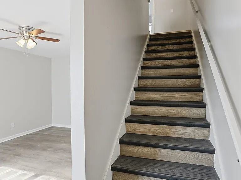 4060 Cedars Pkwy #C - Photo 4 of 7