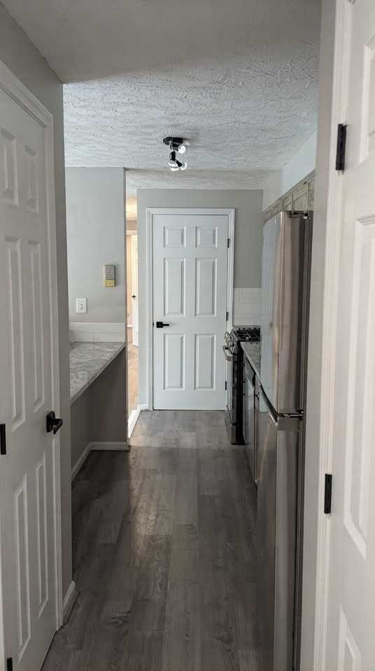 171 Kenwood Dr - Photo 5 of 20