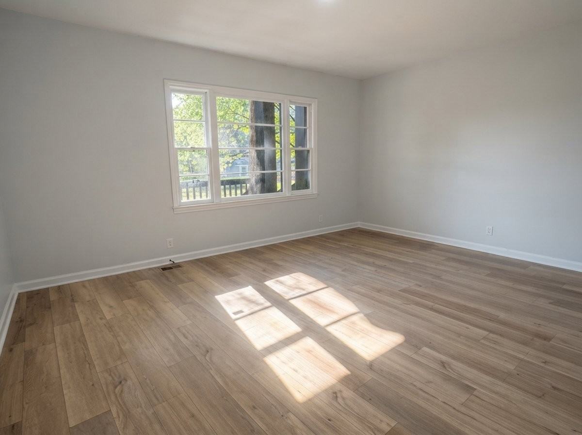 1847 Derrill Dr - Photo 4 of 16