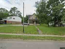 featured image of 2308 Indianola Ave