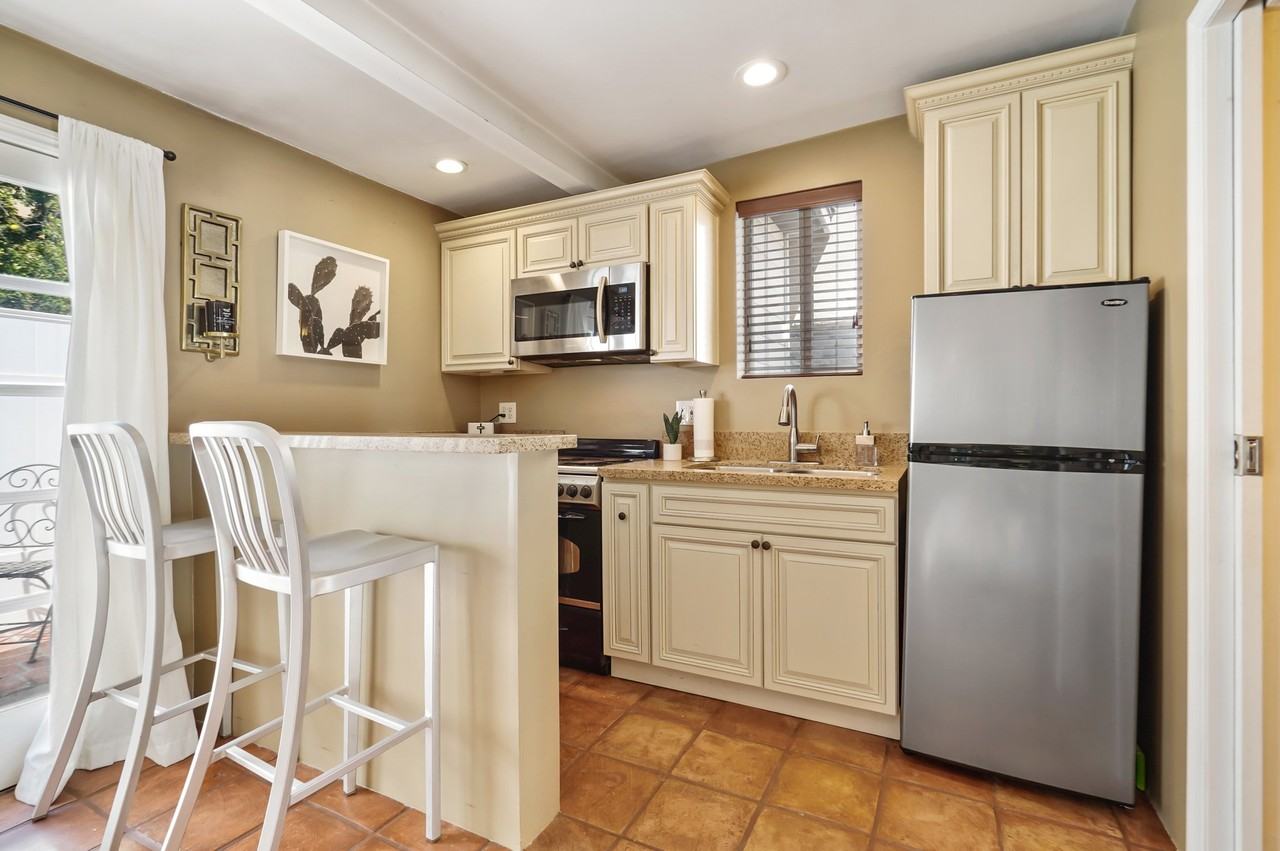 13249 Bloomfield St #A - Photo 7 of 15