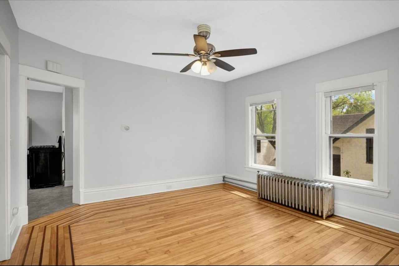 2517 University Ave Ne #2 - Photo 7 of 9