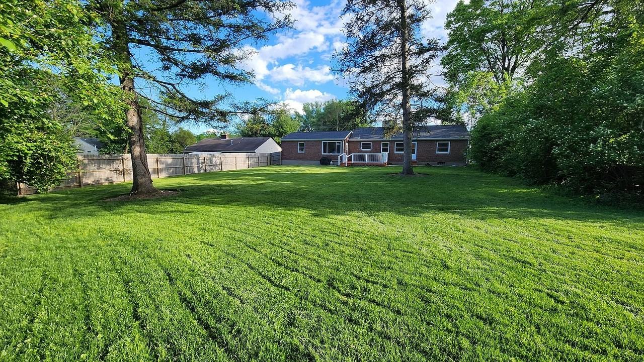 3916 Dayton Xenia Rd - Photo 4 of 15