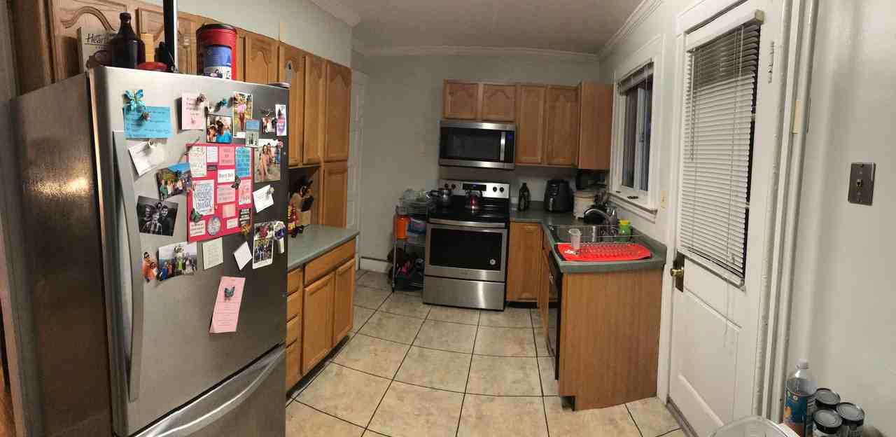 1715 Magnolia Ave - Photo 6 of 20