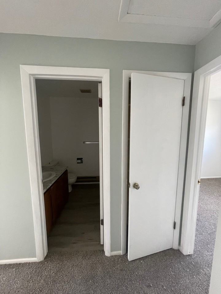 200 Westsouth I #I - Photo 3 of 18