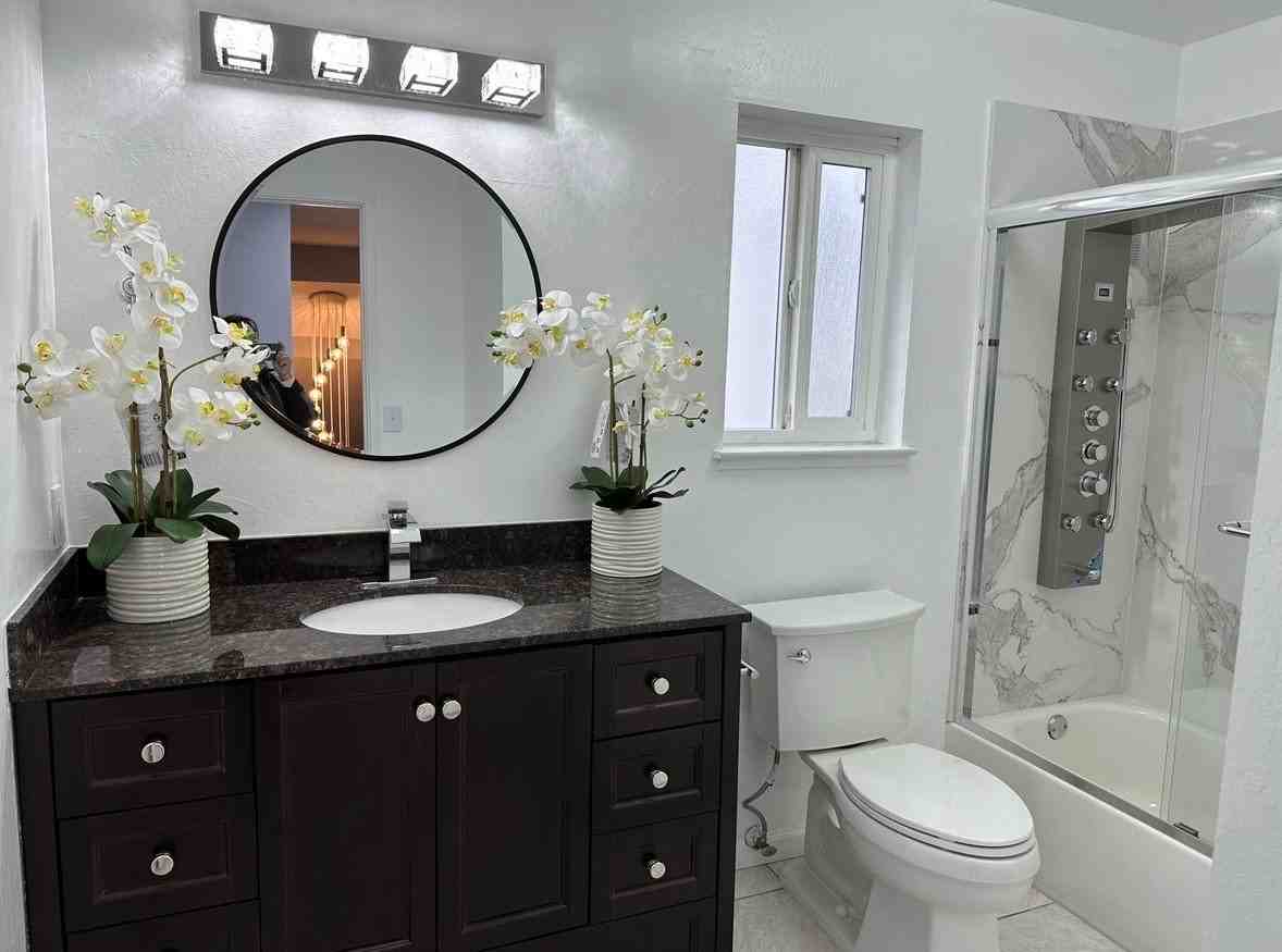 367 Violet Rd - Photo 2 of 2