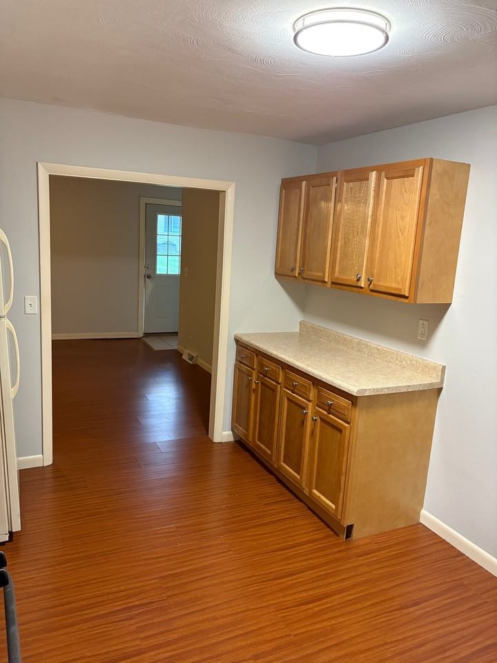 357 E Spruce St #357 - Photo 5 of 11