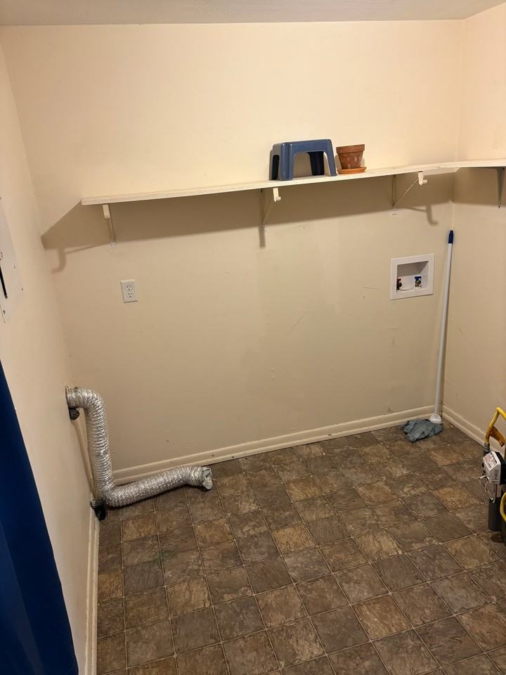 357 E Spruce St #357 - Photo 6 of 11